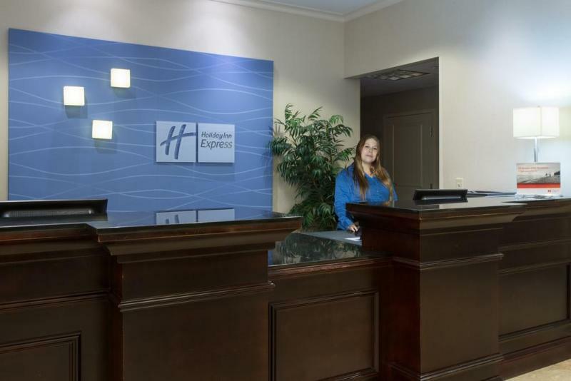 Holiday Inn Express Hotel & Suites Fort Pierce West 외부 사진