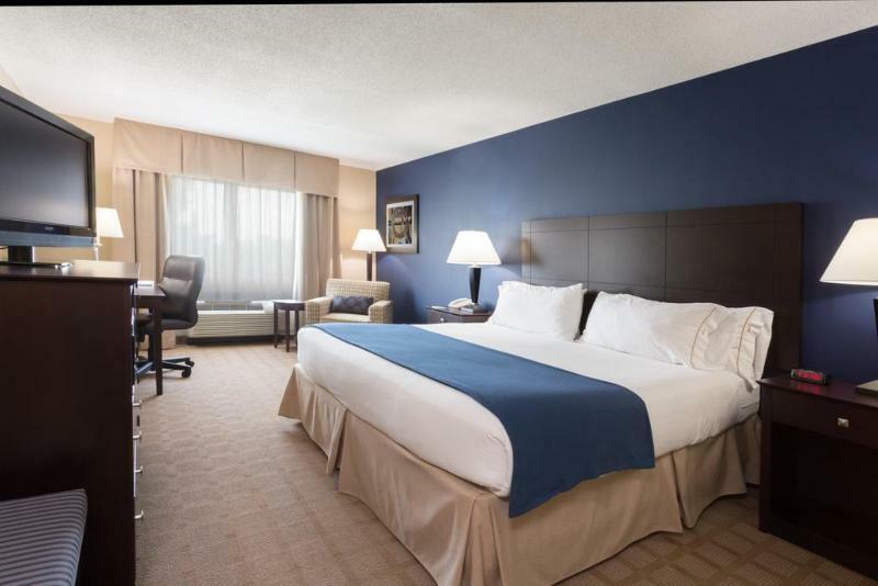 Holiday Inn Express Hotel & Suites Fort Pierce West 외부 사진